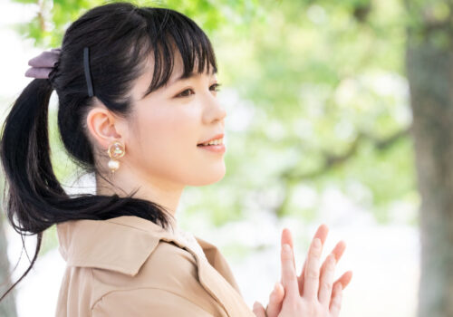 男性人気も高い！シンプルなのに可愛らしいポニーテールの魅力とアレンジ方法