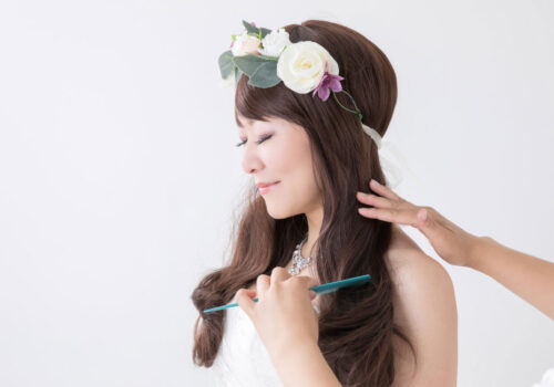 巻き下ろしってどんなヘアセット？巻き下ろしの魅力とやり方を解説！