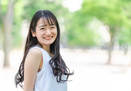垢抜けたスタイルを作れる！コテを使ったおすすめのヘアメイク